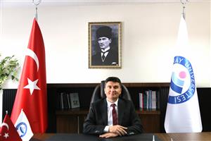 ASÜ İletişim Fakültesi Dekanlığına  Prof. Dr. Ercan Aktan atandı
